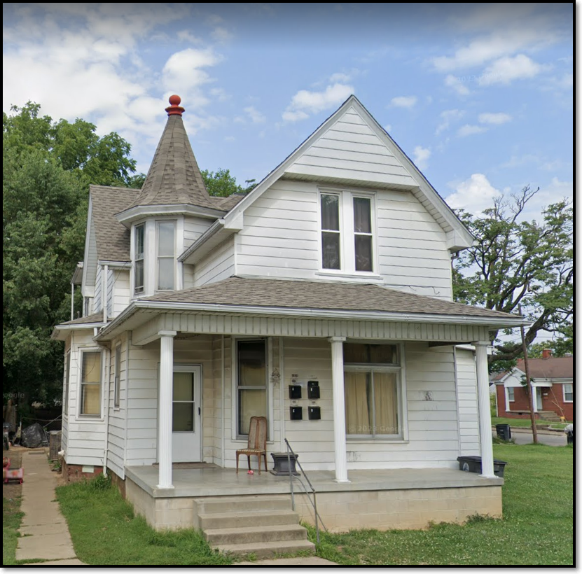 Collect 2,656 in this 4 Unit Quadplex in Evansville, IN!Real Estate