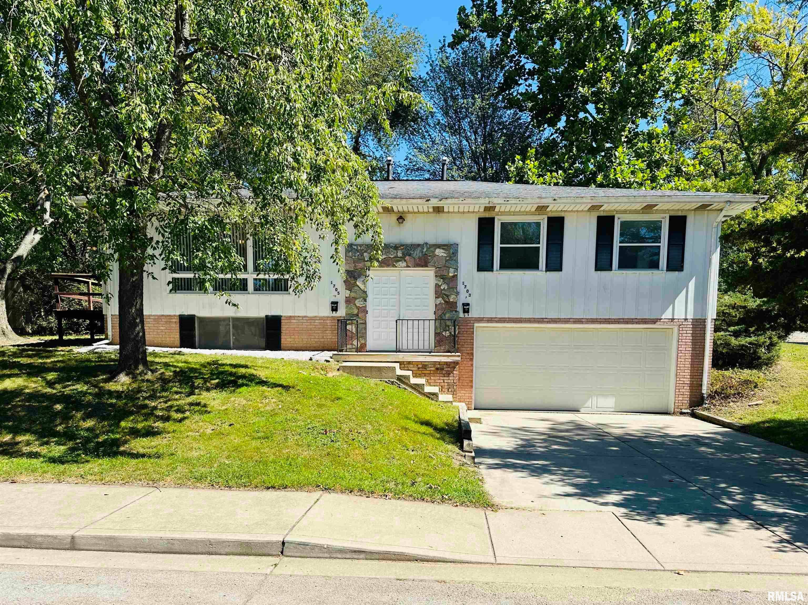 Duplex Ready to Lease for Cashdflow!Real Estate Investment Properties