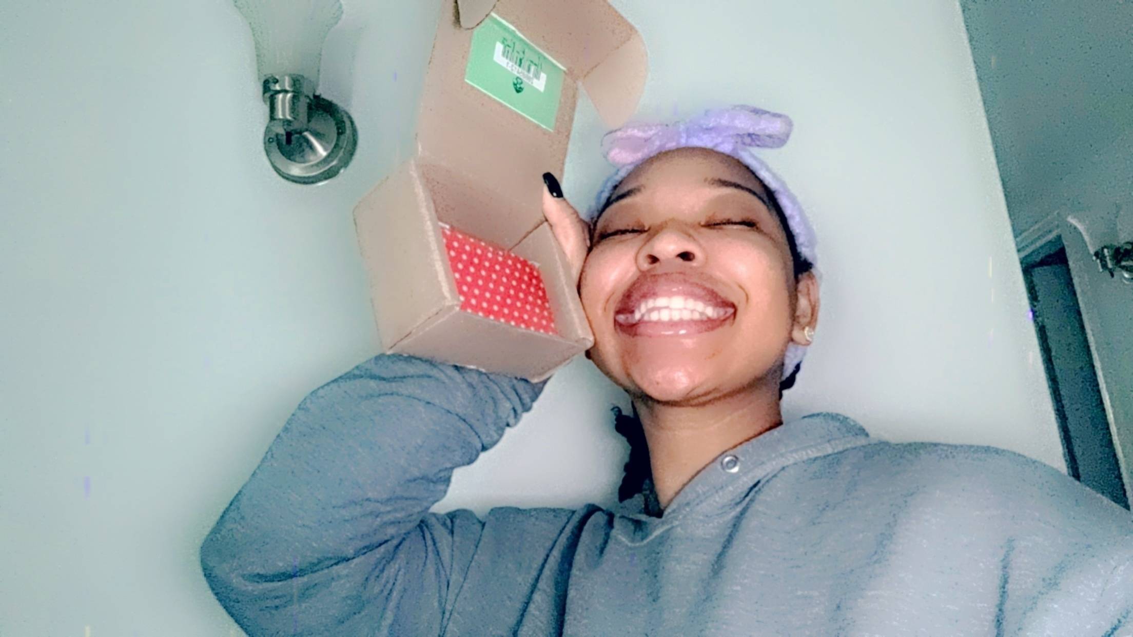 Lotus Eli's profile image