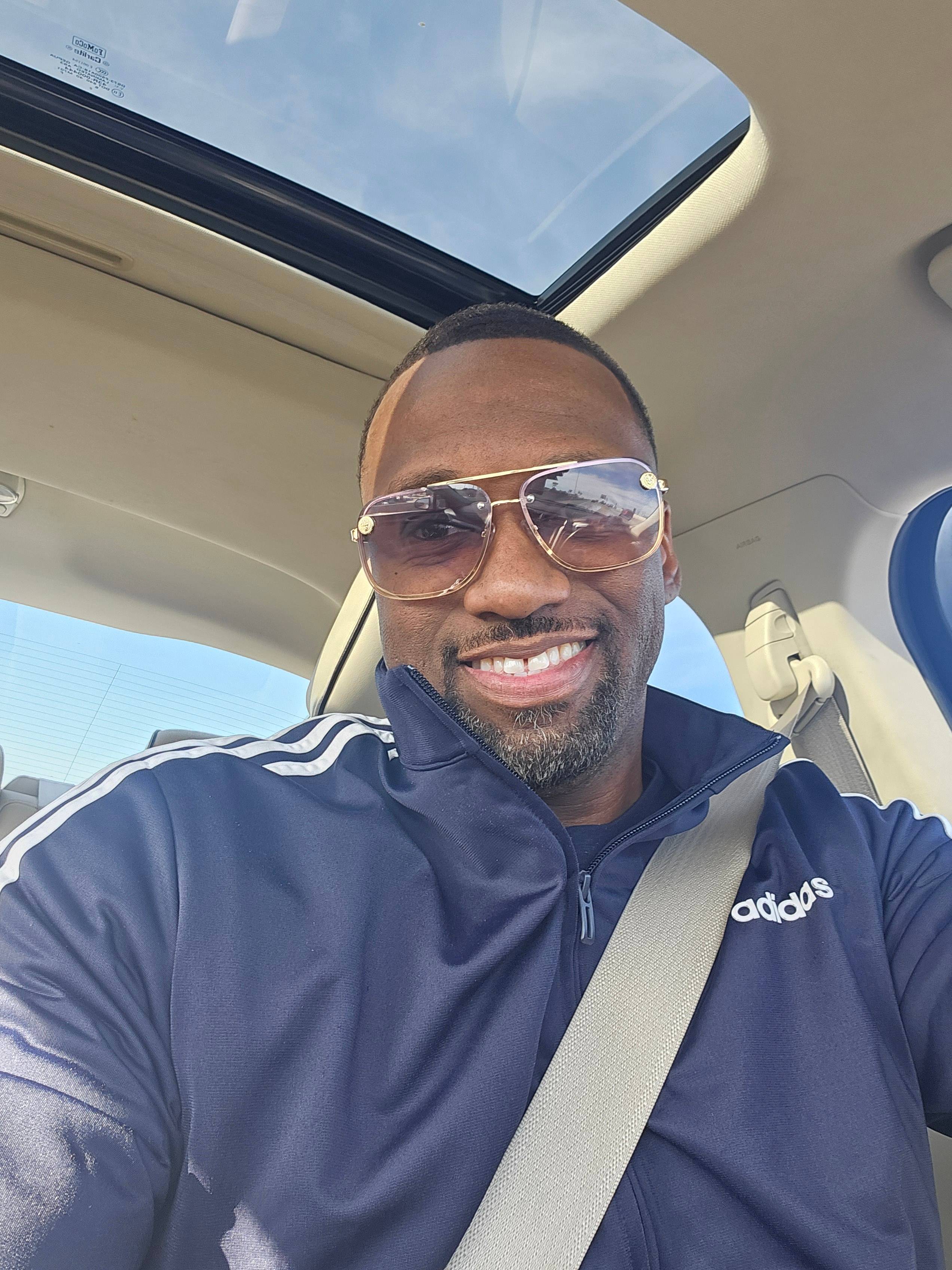 Shawn Saunders's profile image