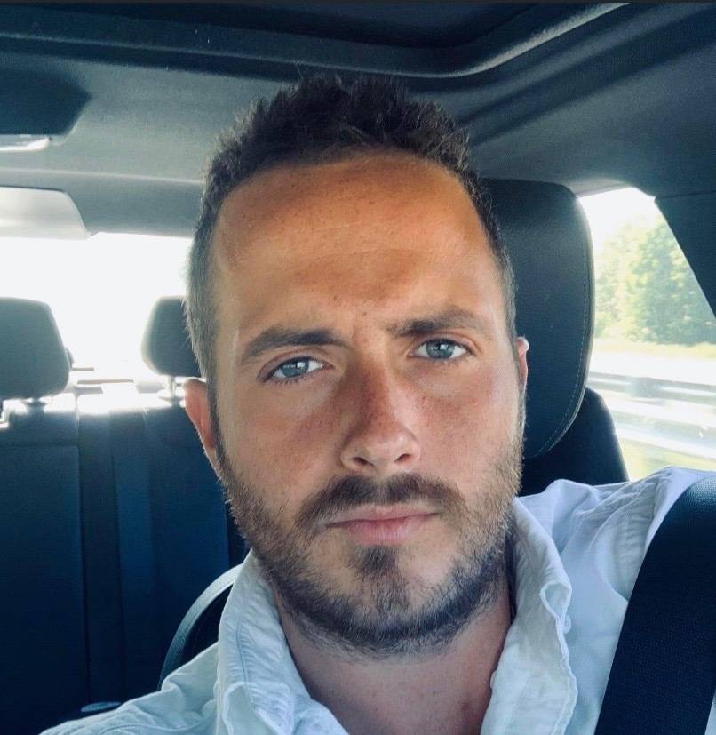 Luke Hutchins's profile image