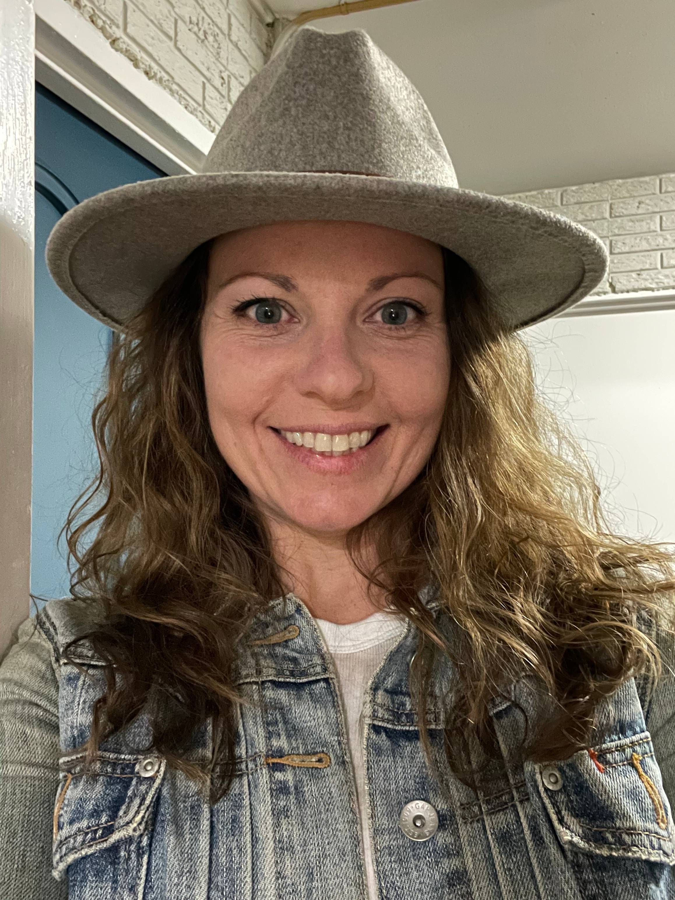 Angela Beers's profile image