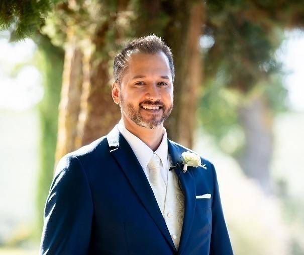 Derek Montes's profile image