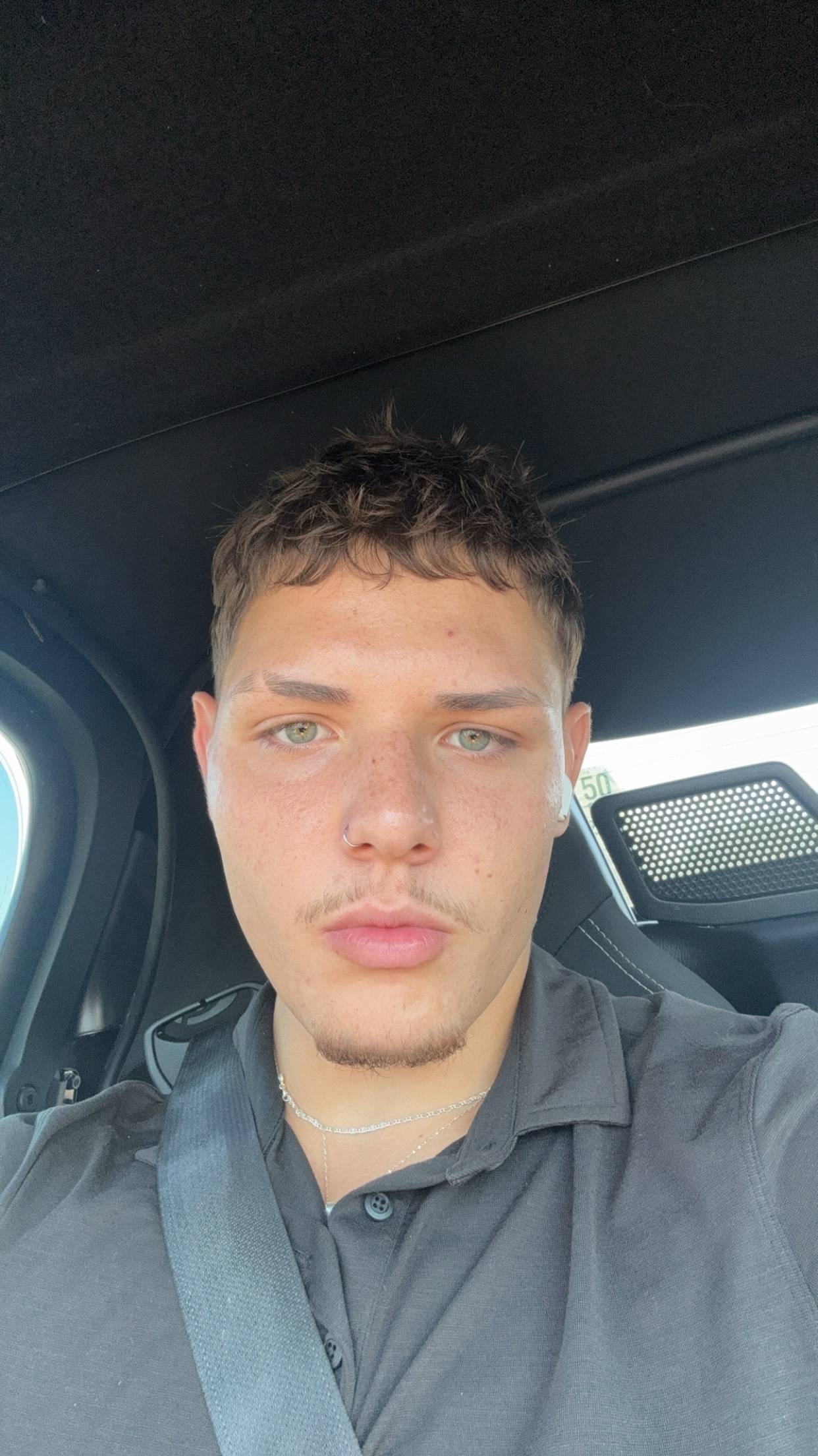 Skyelar Flappingeagle's profile image