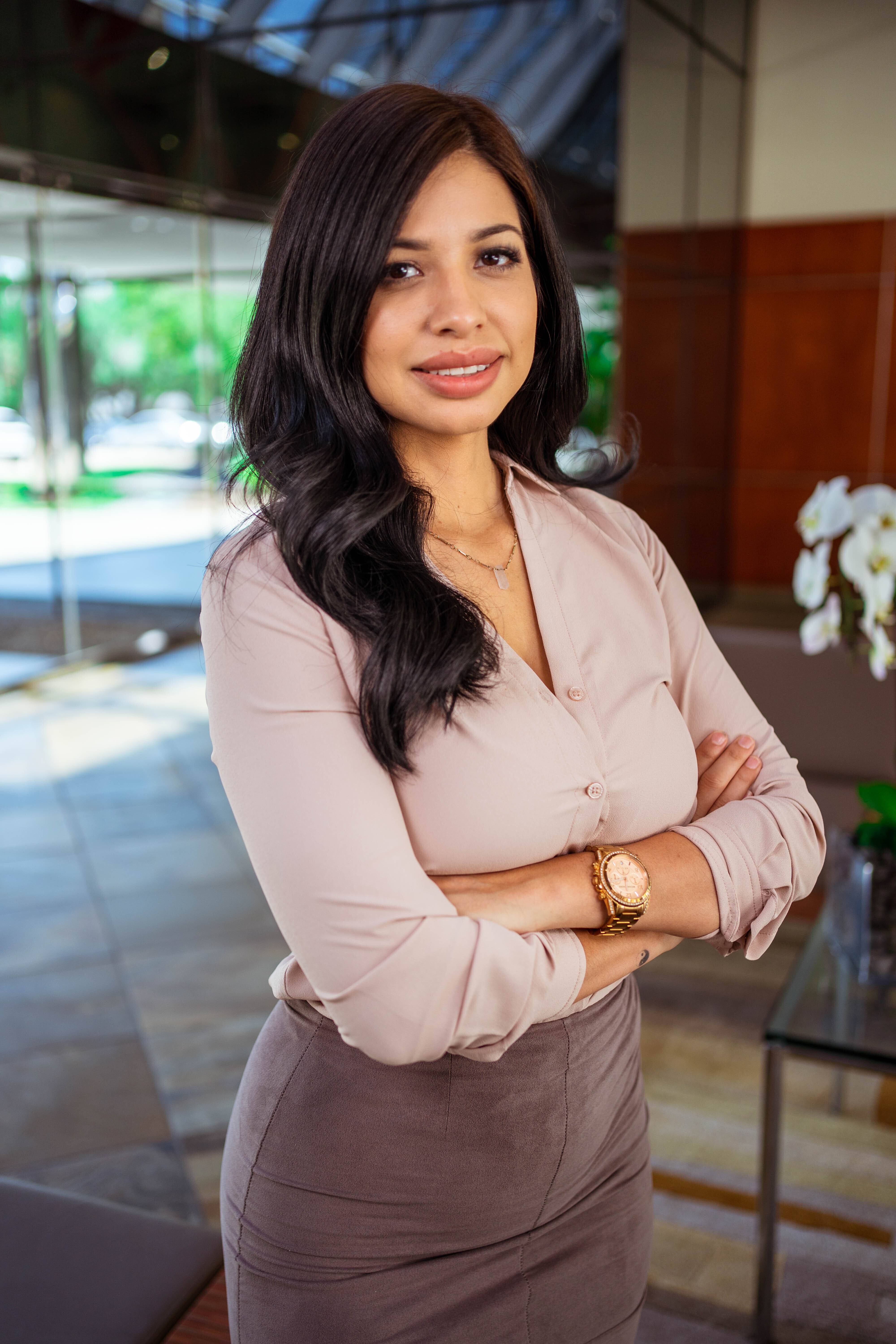 Mayra Ochoa's profile image