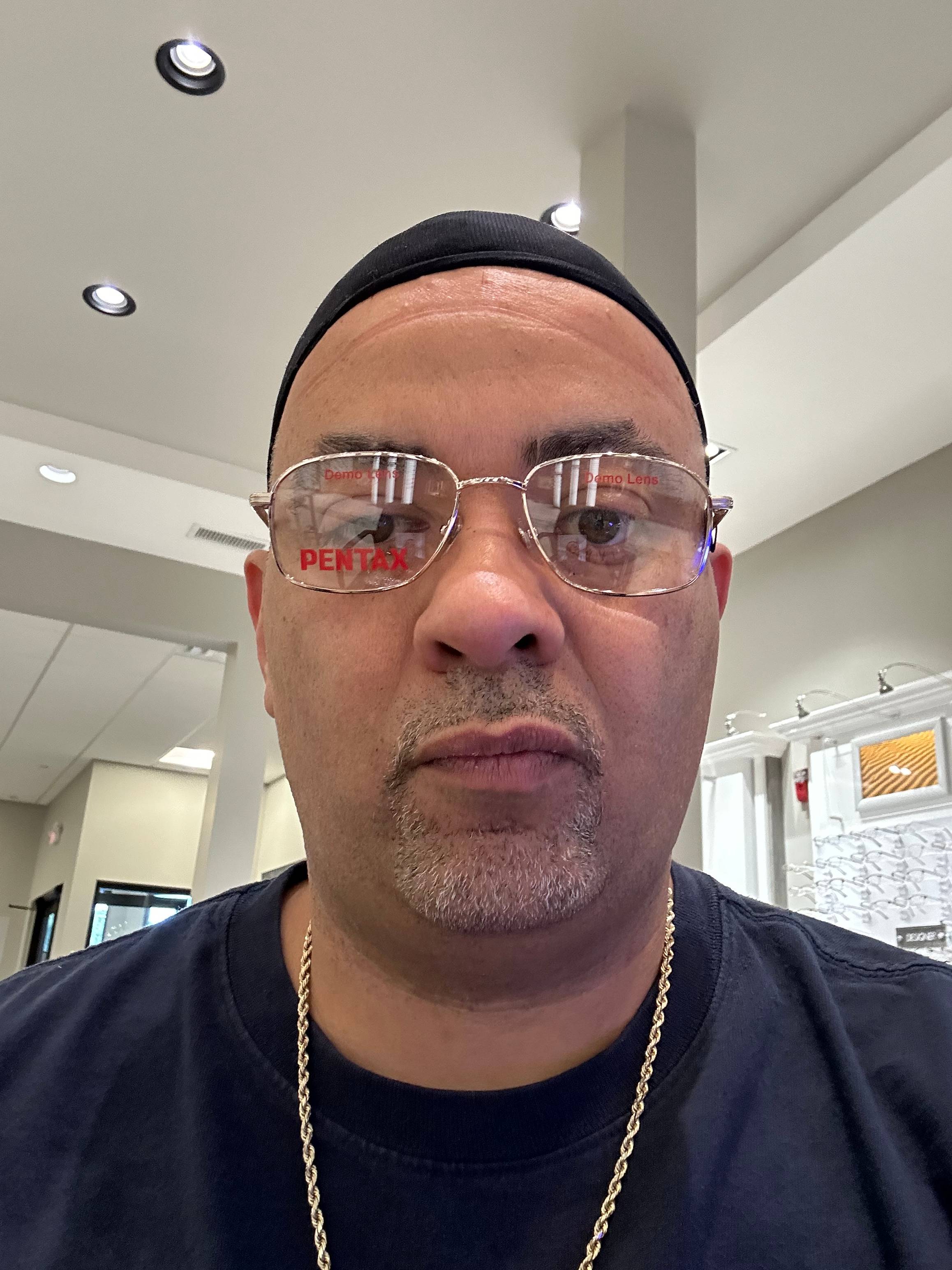 Damian Deshong's profile image