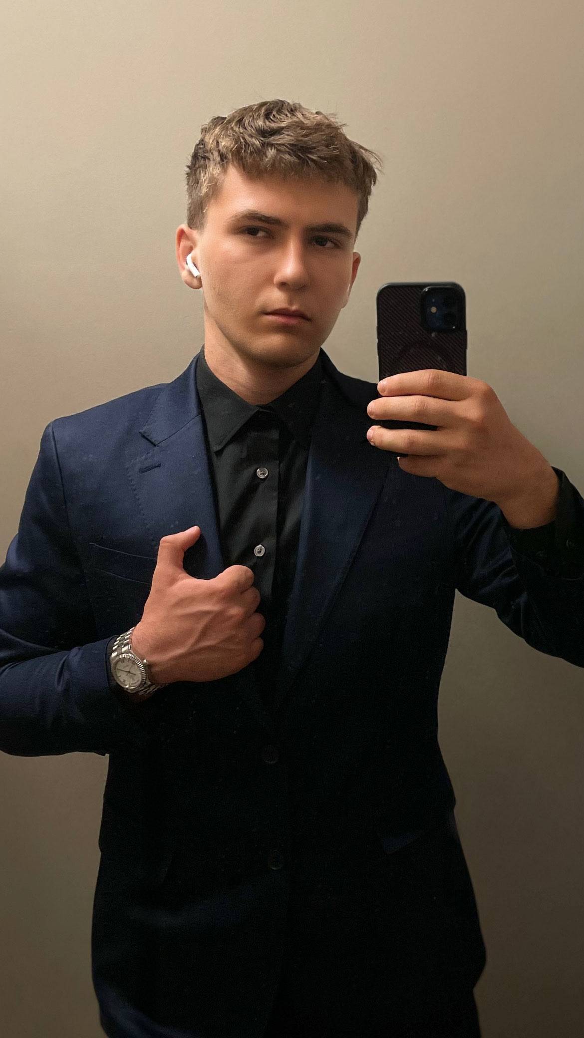 Maxim Avetisyan's profile image