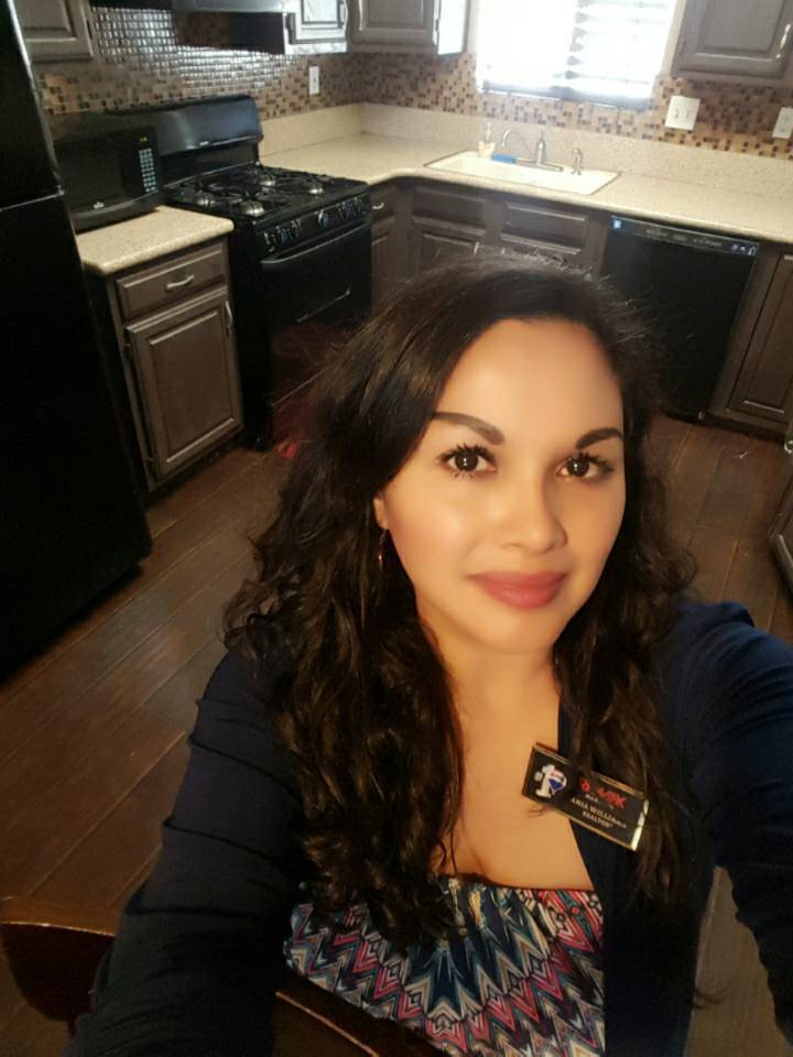 Tania Williams's profile image