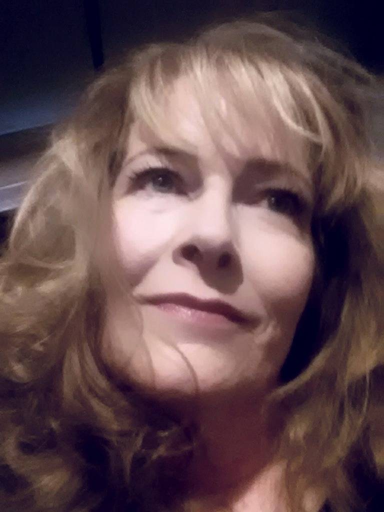 Karen Burt's profile image