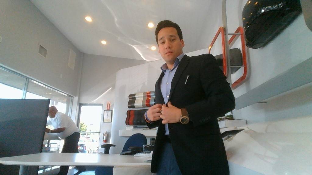 Robert Lopez's profile image