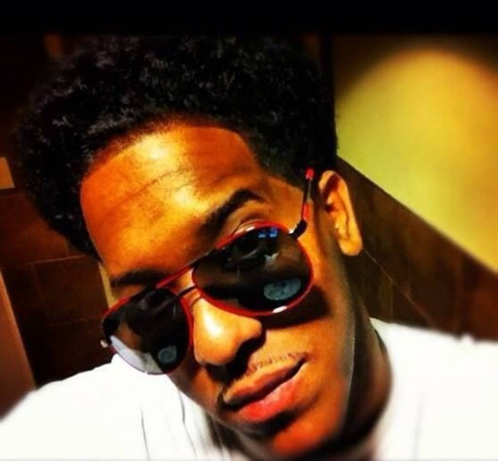 Douglas Luviano's profile image