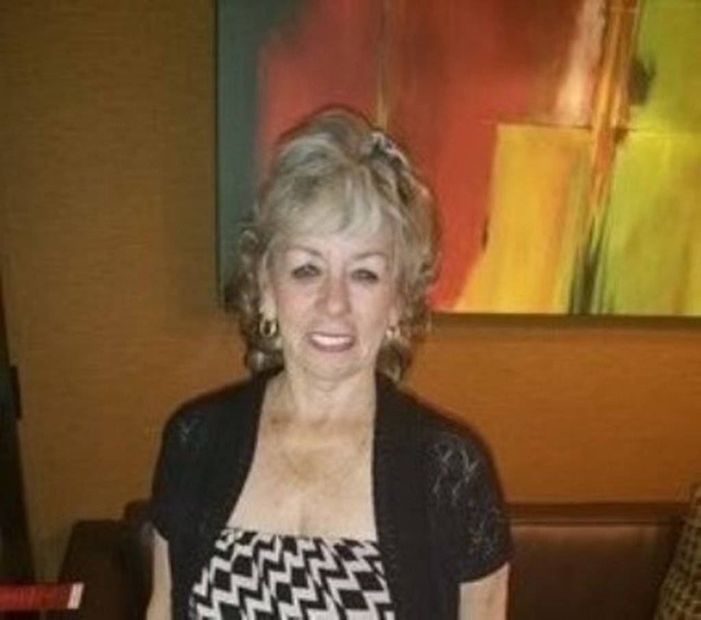 Linda Powers's profile image