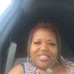 Lisa Brown's profile image