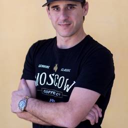 JJ Resnick's profile image