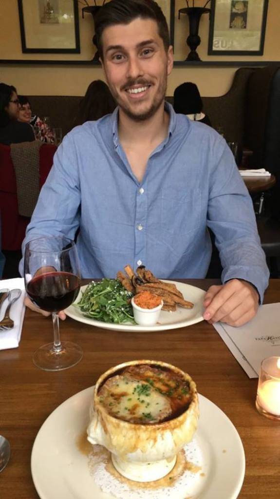 Ross R.'s profile image