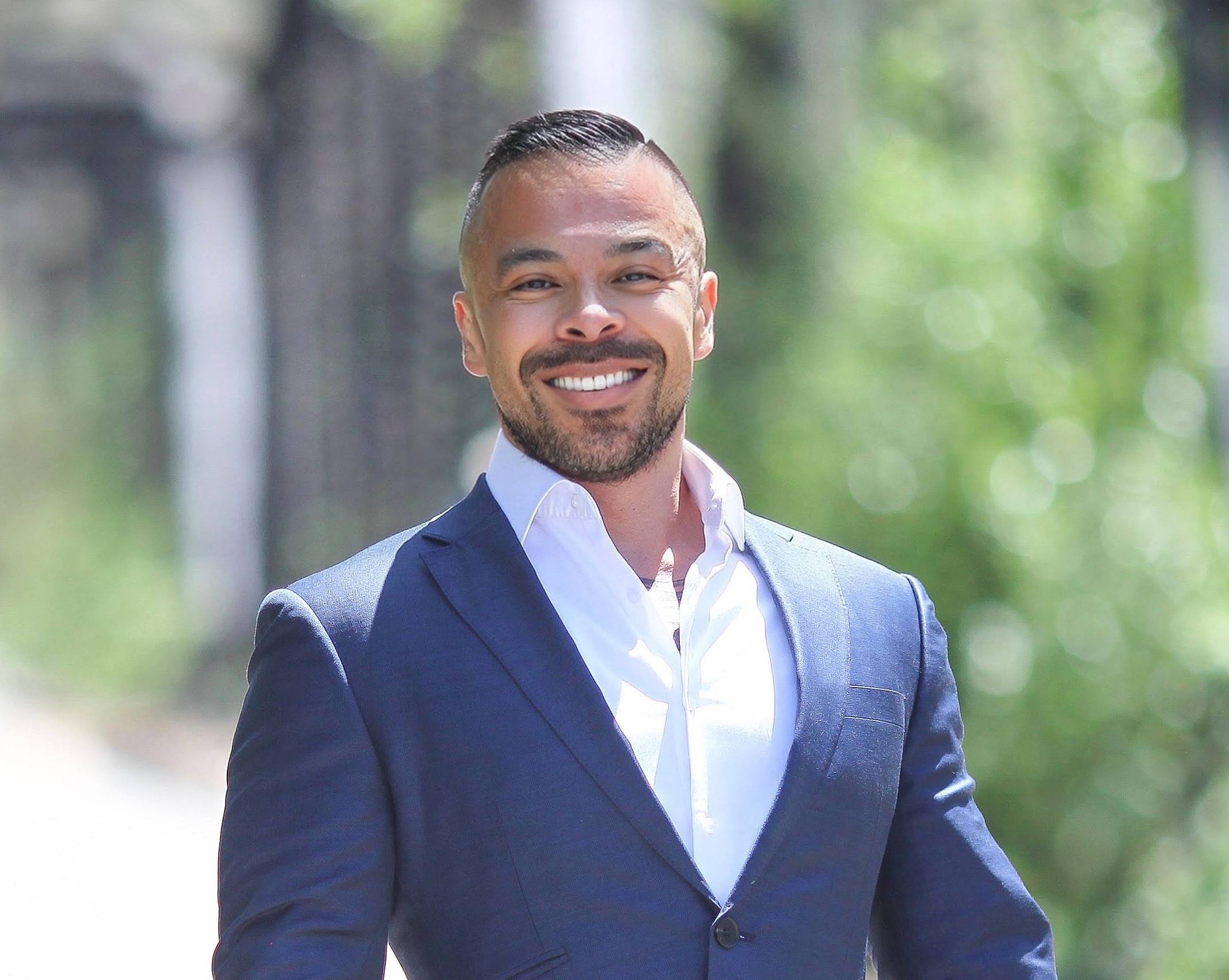 Ernie Pallares's profile image