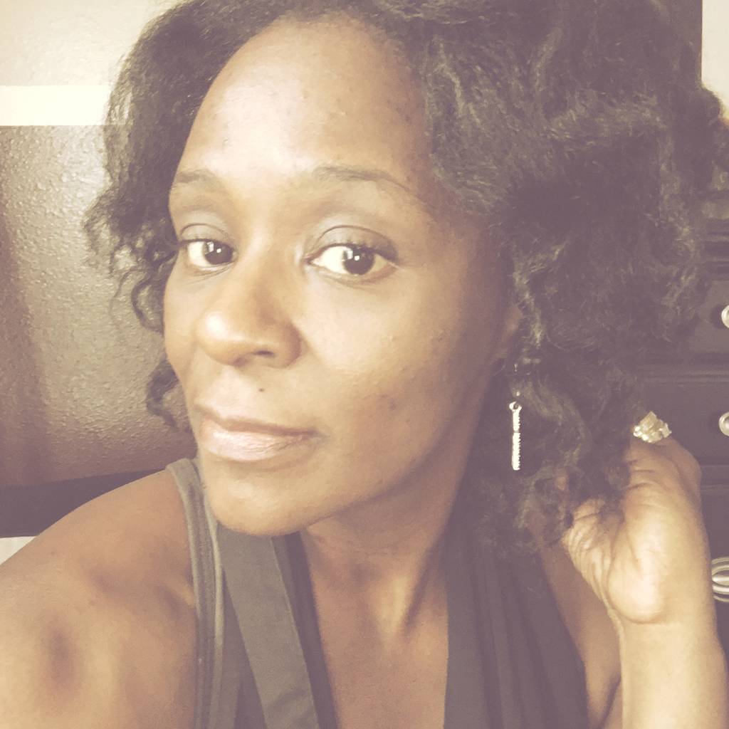 Gladys Hollis's profile image