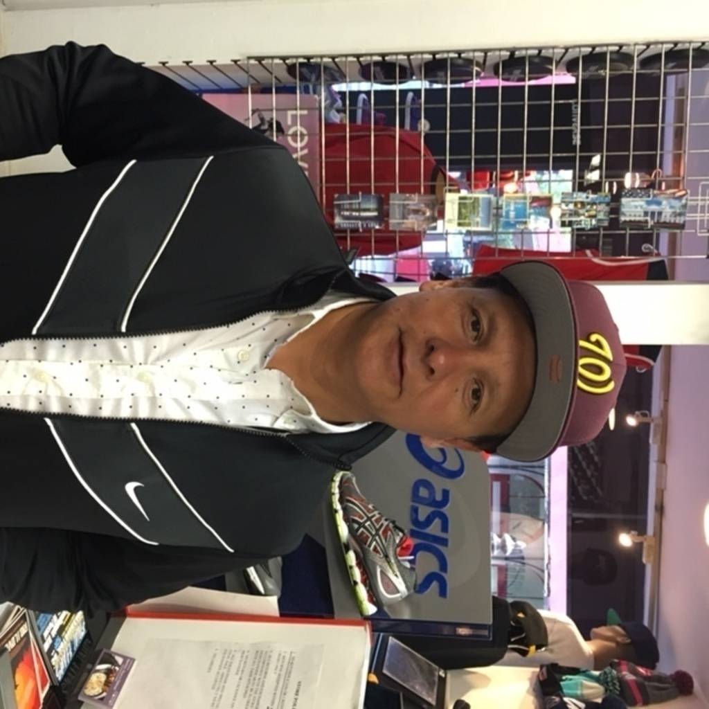 Carlos Saenz's profile image