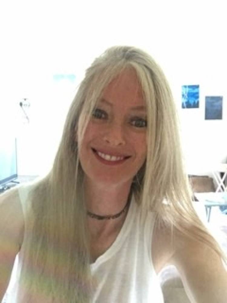 Elizabeth Welch's profile image